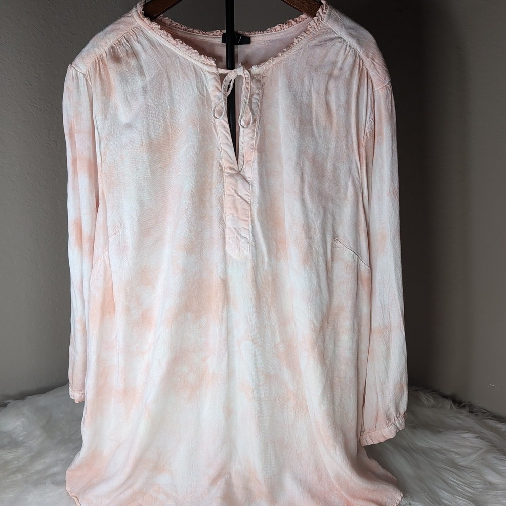Torrid Pink White Tie Dye Long Sleeve Peasant Top Size 2